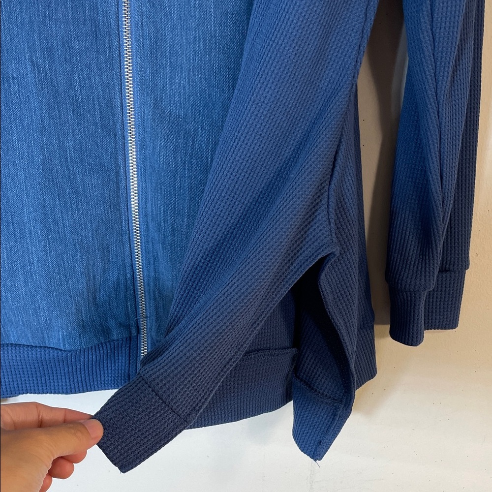 NWT. DG2 by Diane Gilman Blue Zip-Up Two-Tone Hoodie. 2X. - Picture 5 of 10